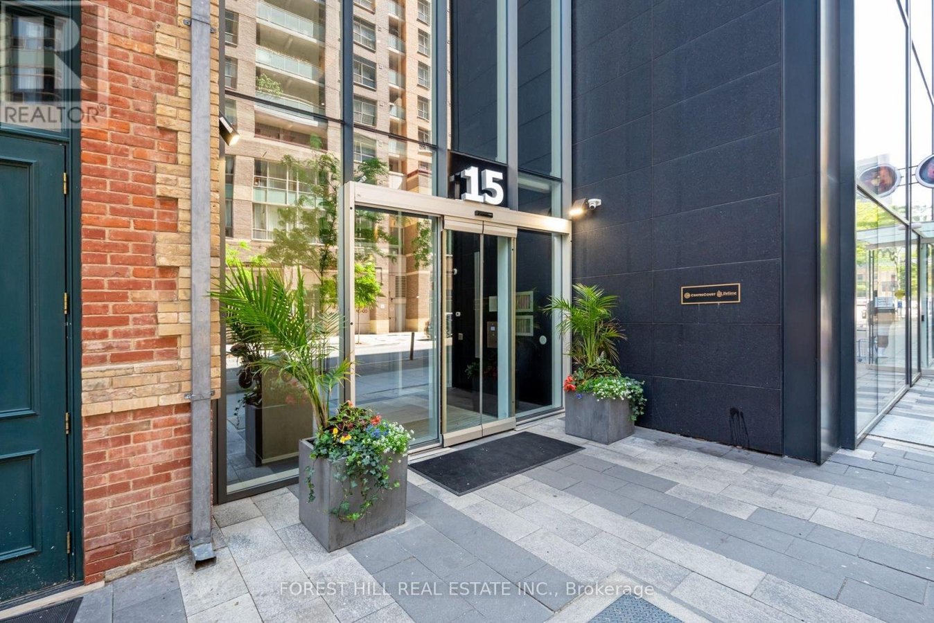 4708 - 15 GRENVILLE STREET - Photo 4