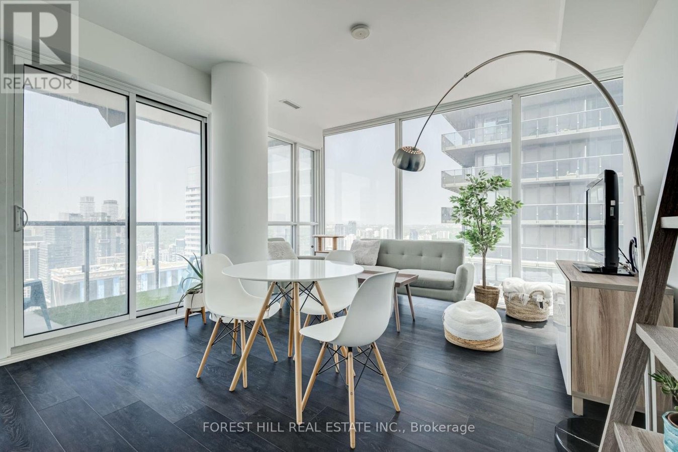 4708 - 15 GRENVILLE STREET - Photo 9
