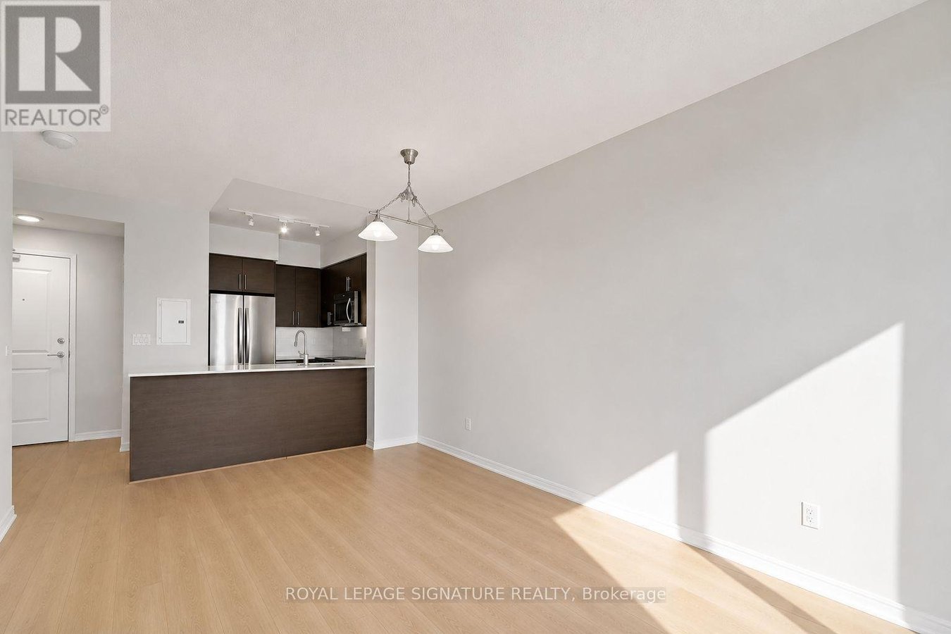 2609 - 125 WESTERN BATTERY ROAD - Photo 11