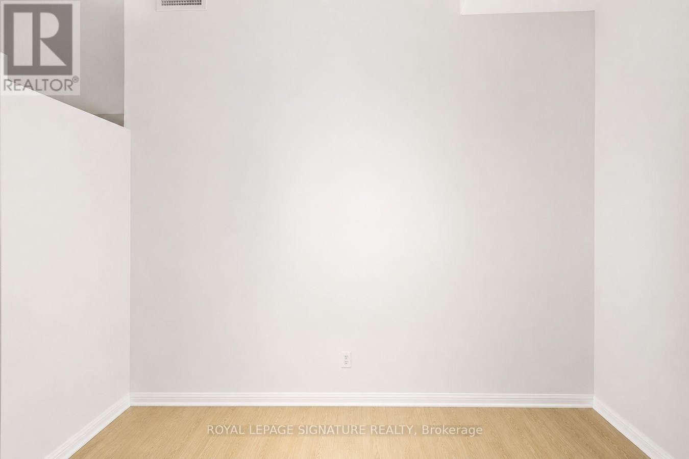 2609 - 125 WESTERN BATTERY ROAD - Photo 17