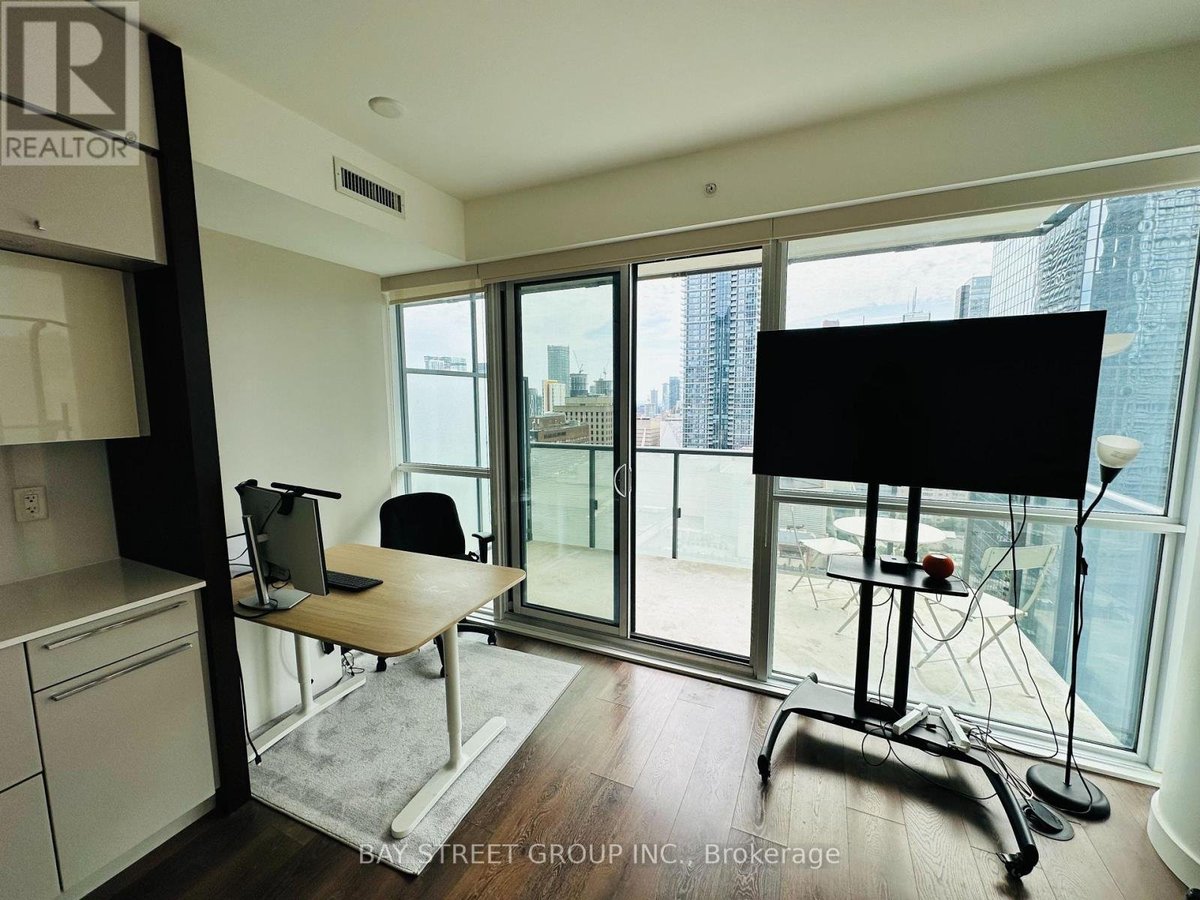 2103 - 15 GRENVILLE STREET - Photo 8