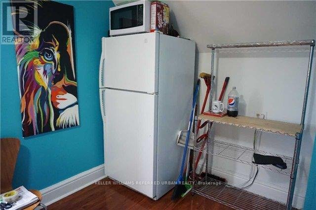 UPPER - 591 JANE STREET - Photo 3