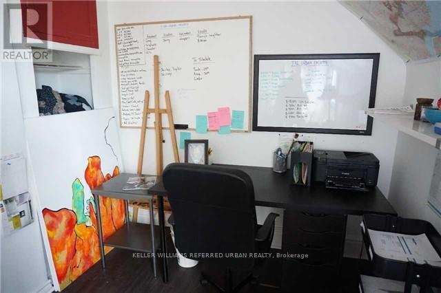 UPPER - 591 JANE STREET - Photo 6