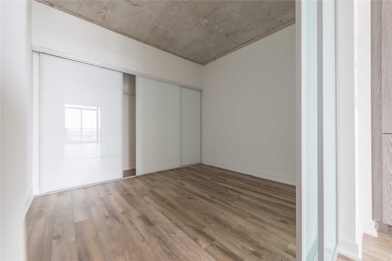 25 Baseball Place - Photo 6