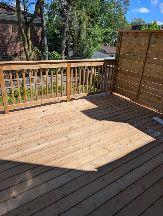 1352 Queen Street East - Photo 3