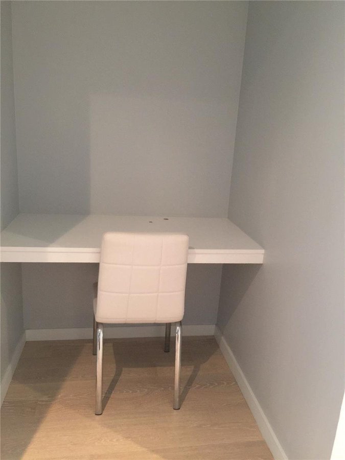 383 Sorauren Avenue - Photo 6