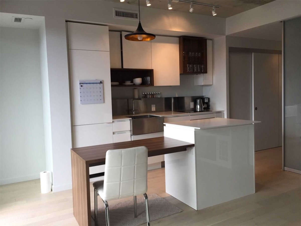 383 Sorauren Avenue - Photo 10