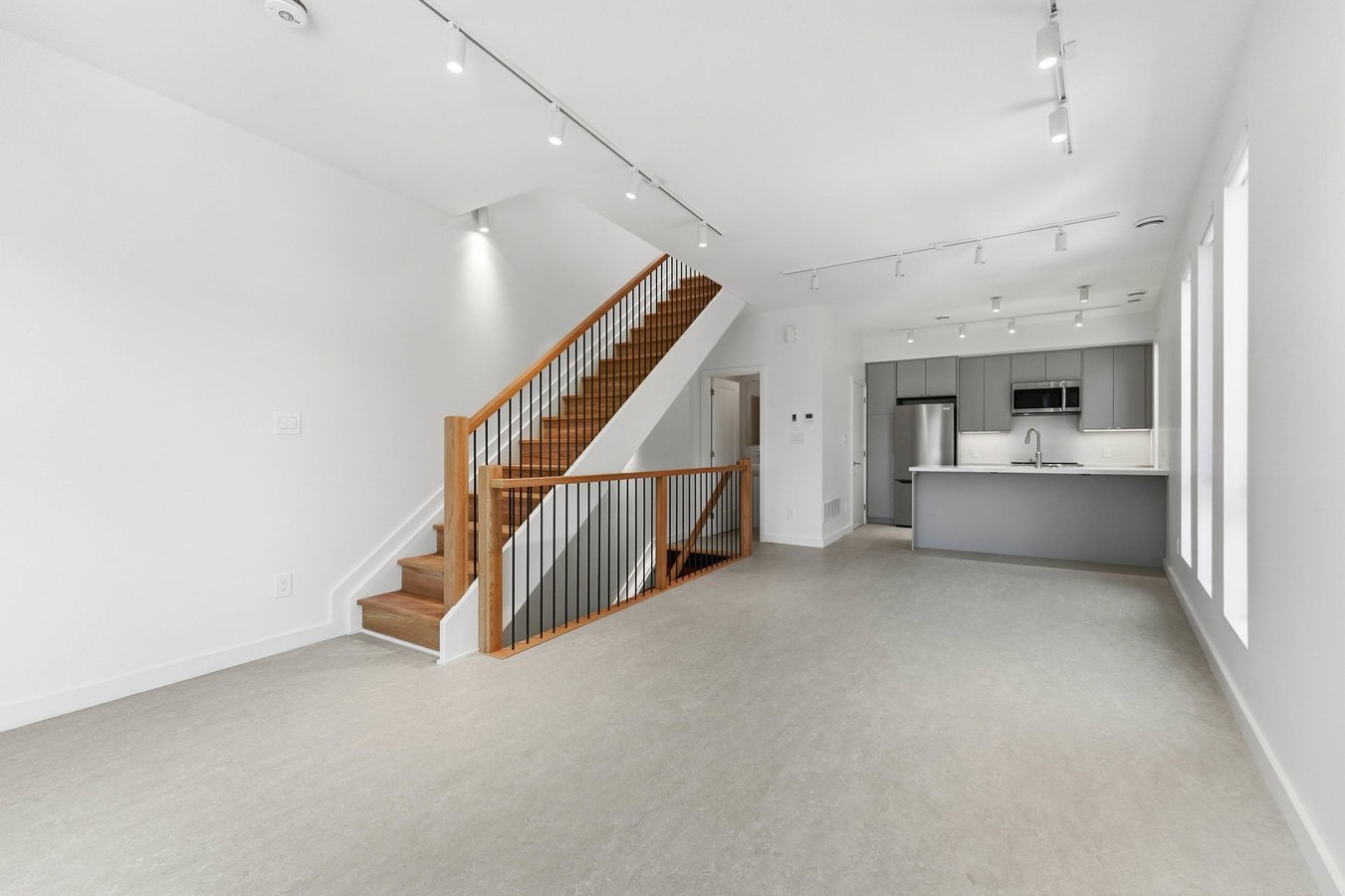 616 Delaware Avenue North - Photo 13