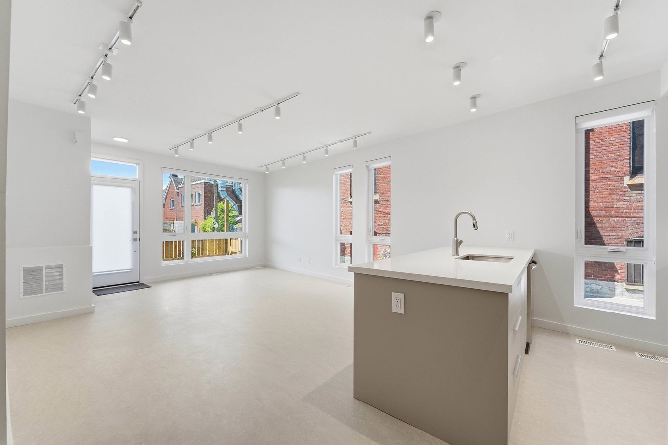 616 Delaware Avenue North - Photo 18