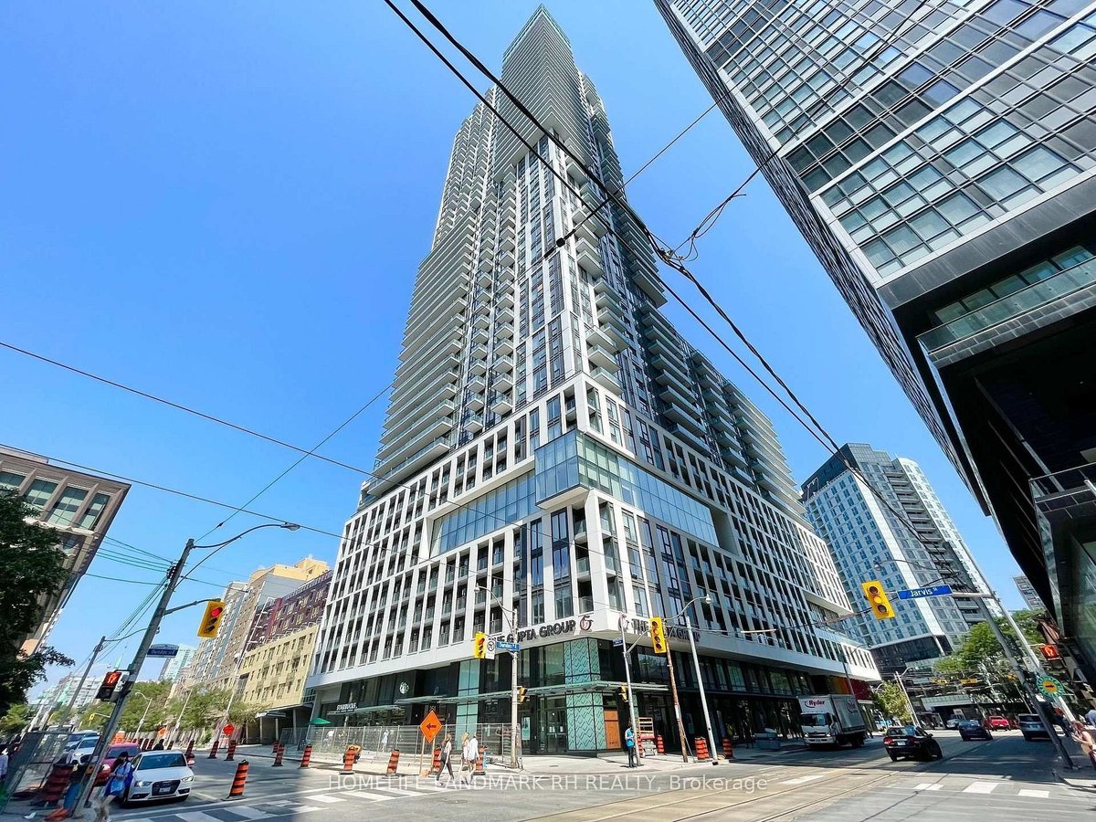 251 Jarvis Street - Photo 1