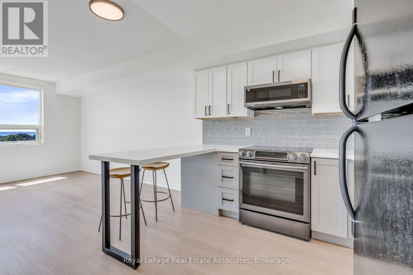706 - 4 ELSINORE PATH - Photo 12