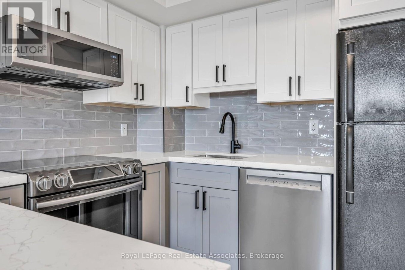 706 - 4 ELSINORE PATH - Photo 13
