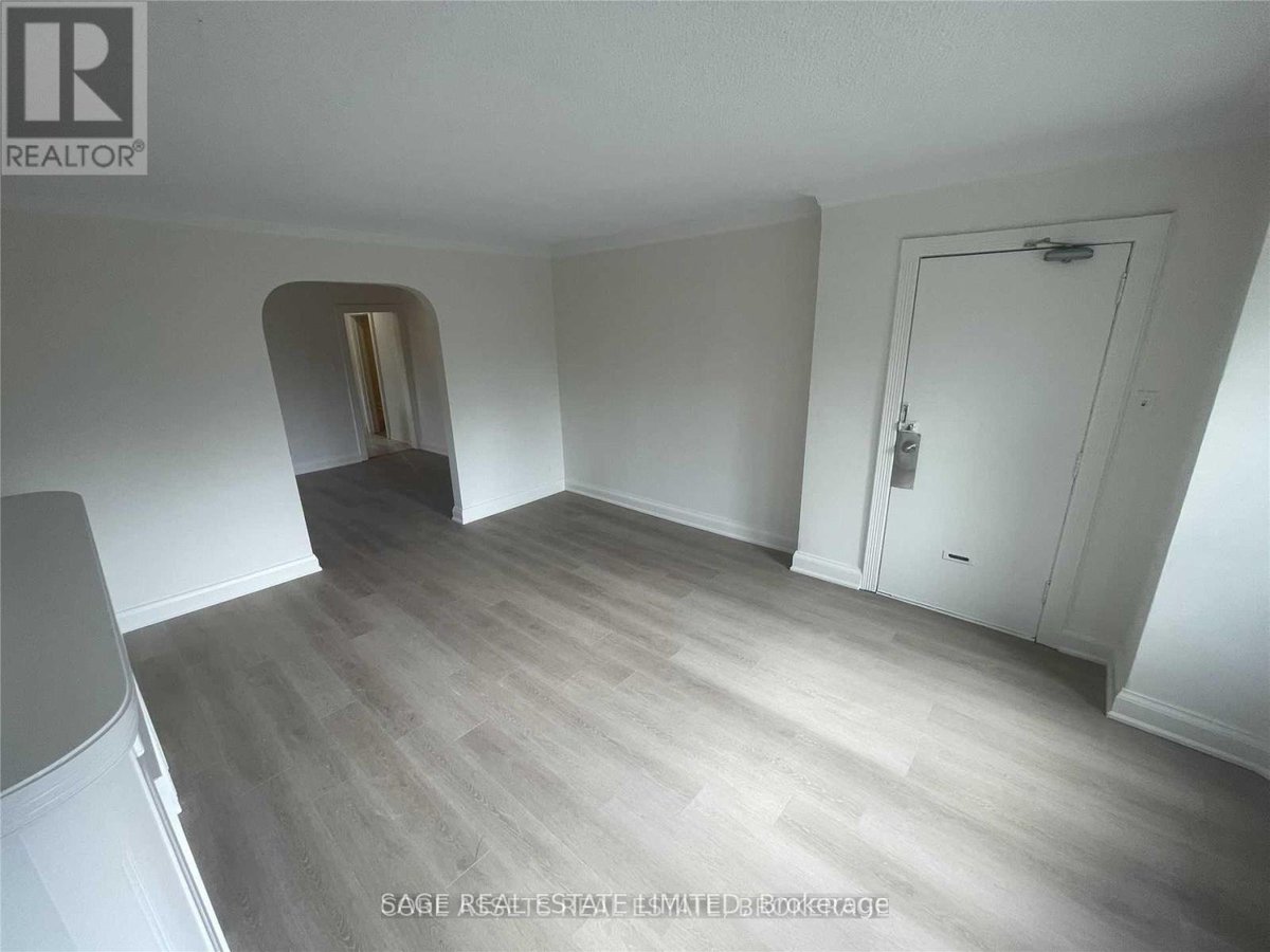 4 - 1083 AVENUE ROAD - Photo 4