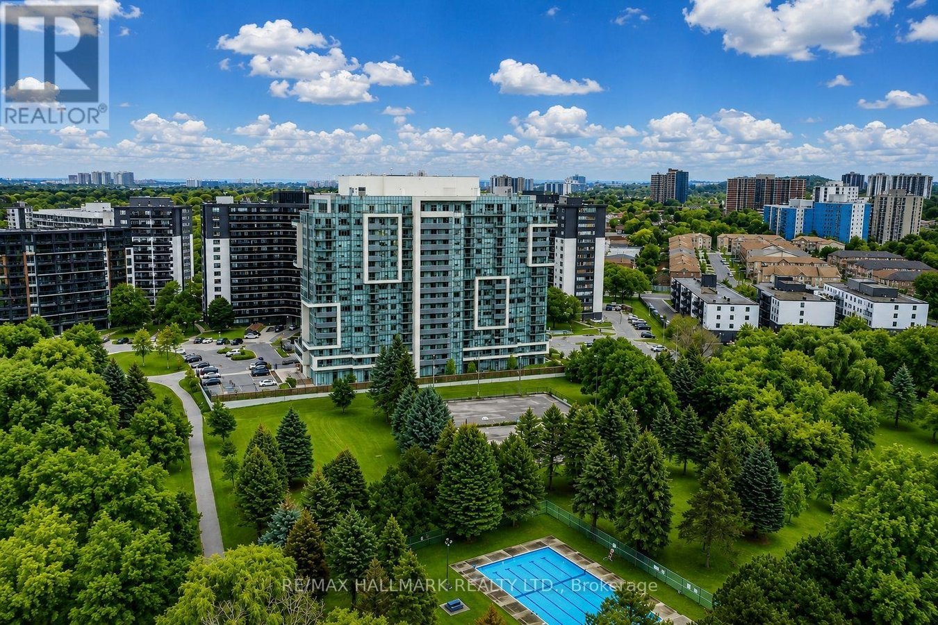 908 - 1346 DANFORTH ROAD - Photo 2