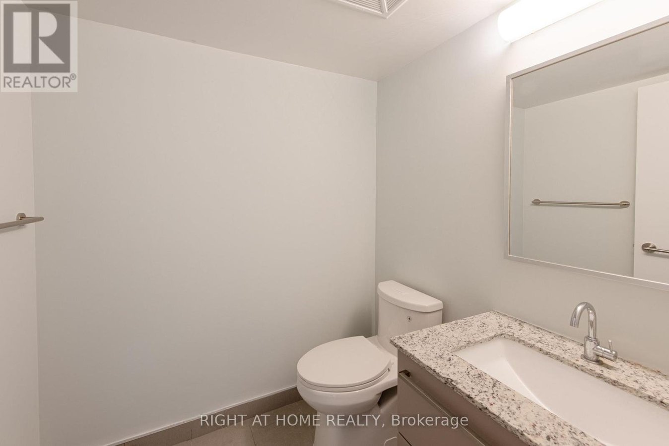 101 - 118 VARNA DRIVE - Photo 15