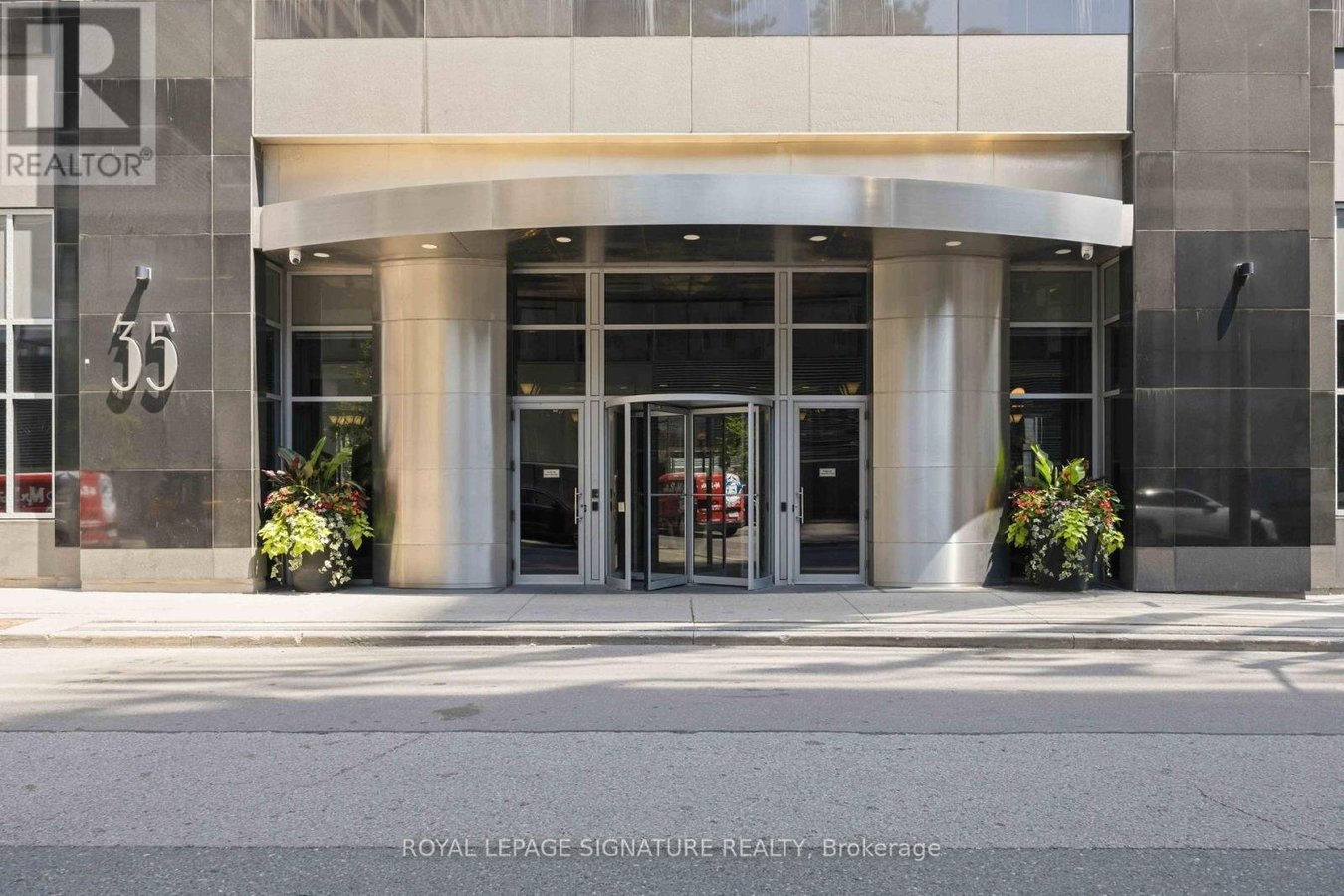 3403 - 35 BALMUTO STREET - Photo 2