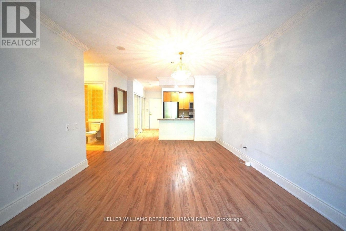 212 - 10 NORTHTOWN WAY - Photo 5