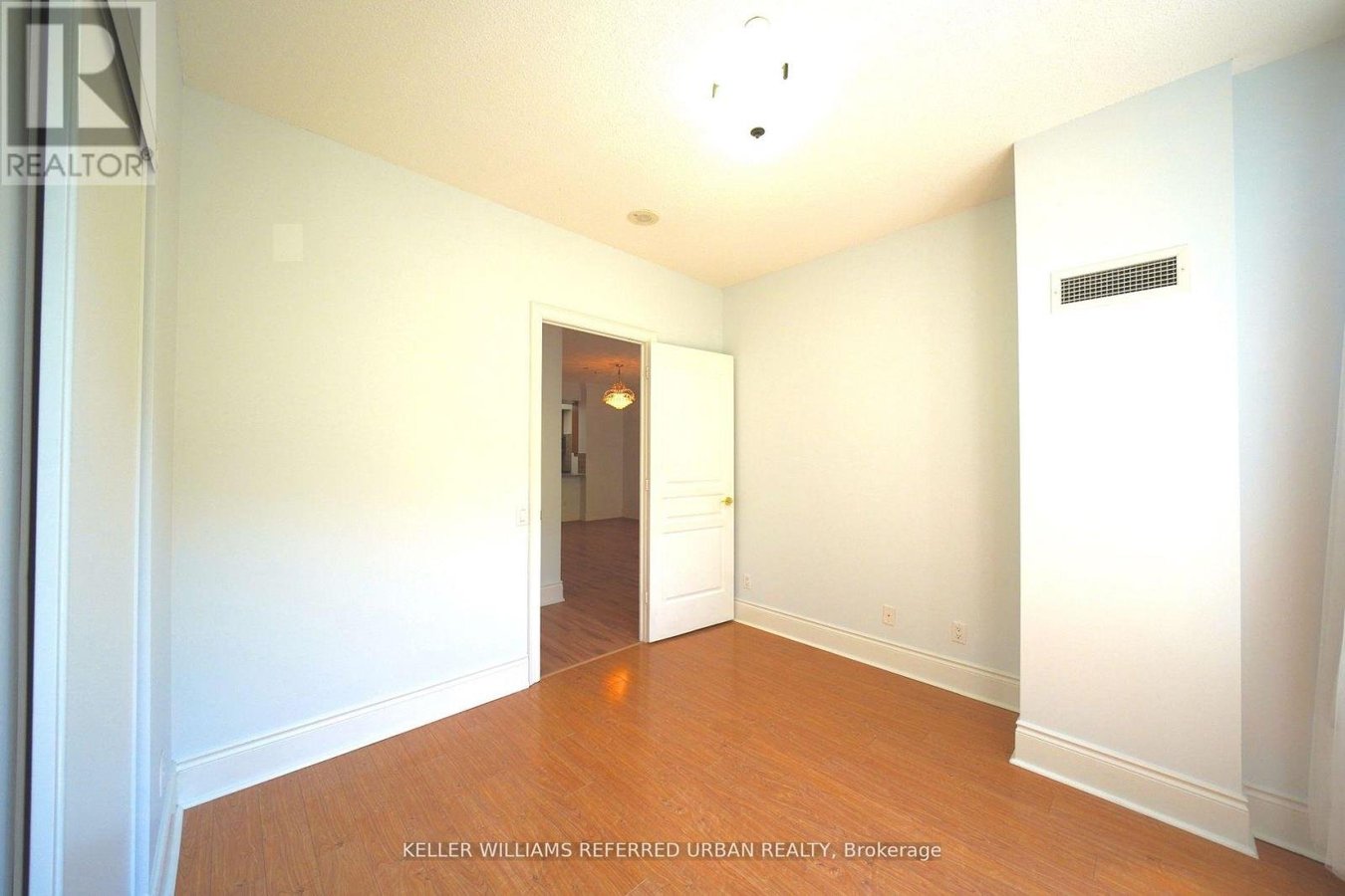 212 - 10 NORTHTOWN WAY - Photo 15