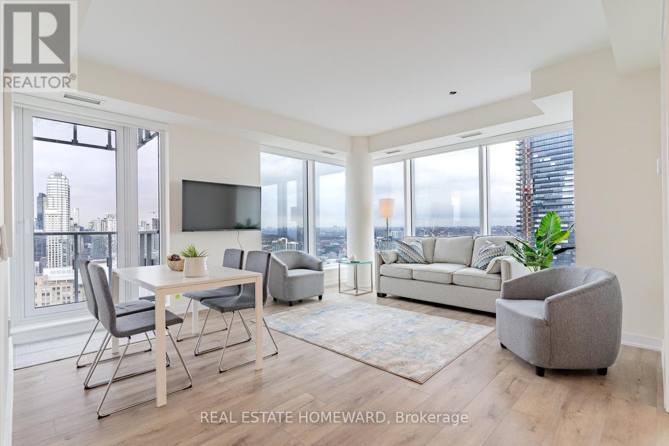 4007 - 28 FREELAND ST. STREET - Photo 1