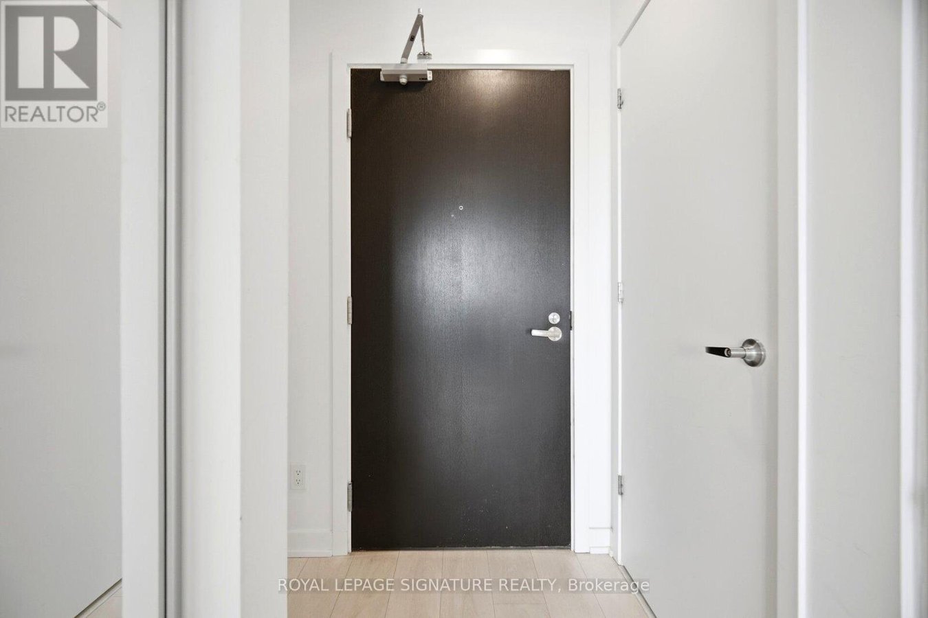5204 - 501 YONGE STREET - Photo 6