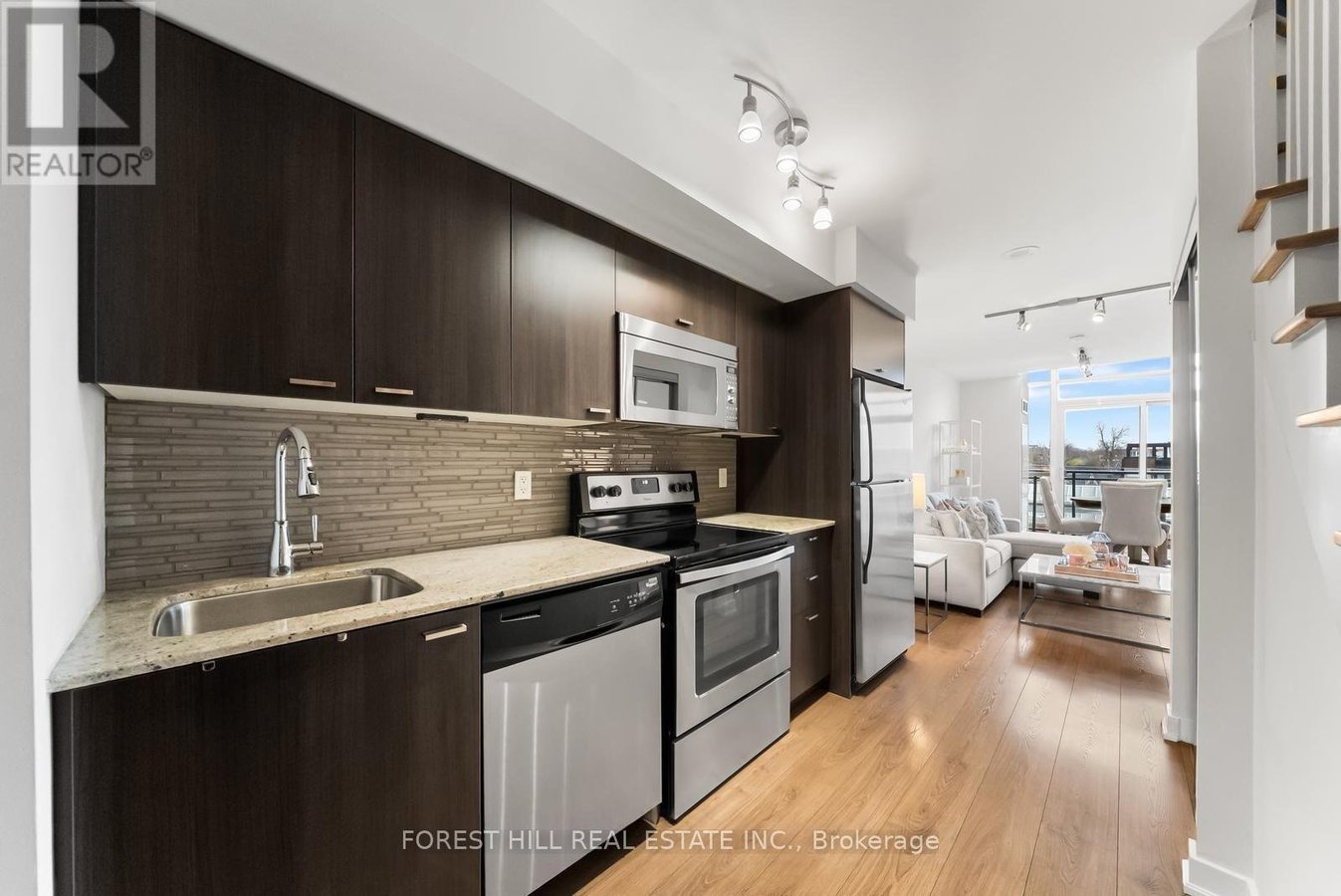 425 - 775 KING STREET W - Photo 8
