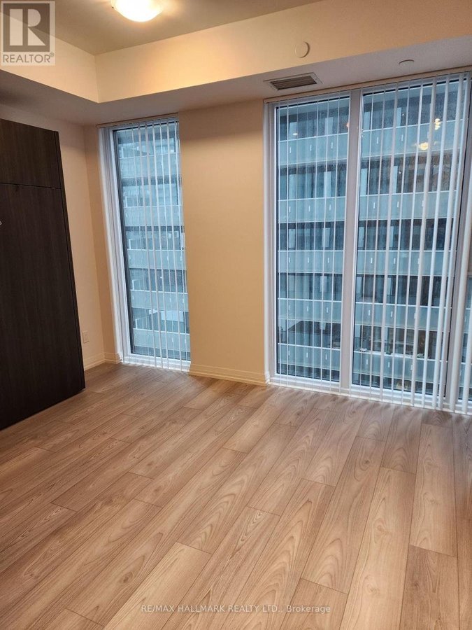 1701 - 400 KING STREET W - Photo 10