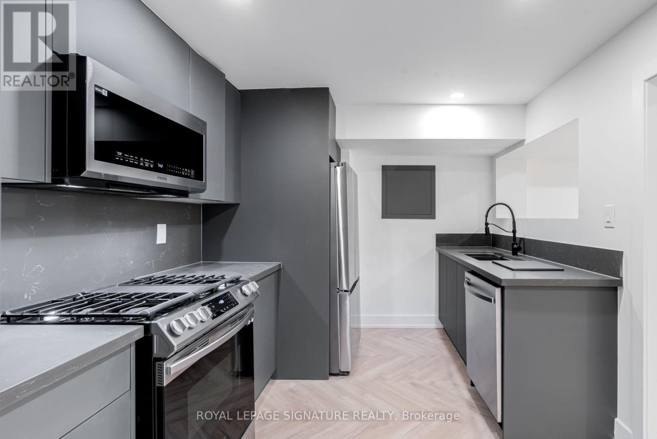 1 - 861 O'CONNOR DRIVE - Photo 13