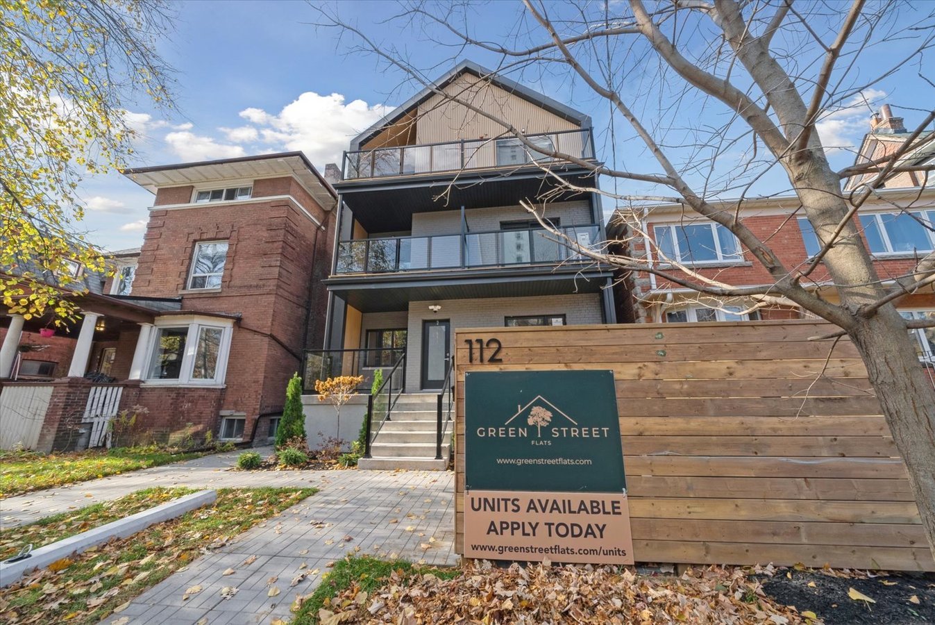 112 Walmer Road - Photo 10