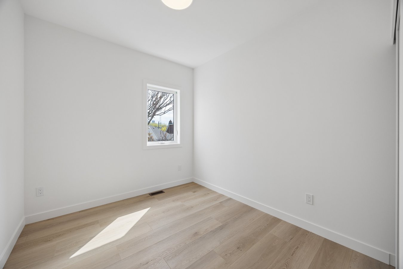 91 Barton Avenue - Photo 13