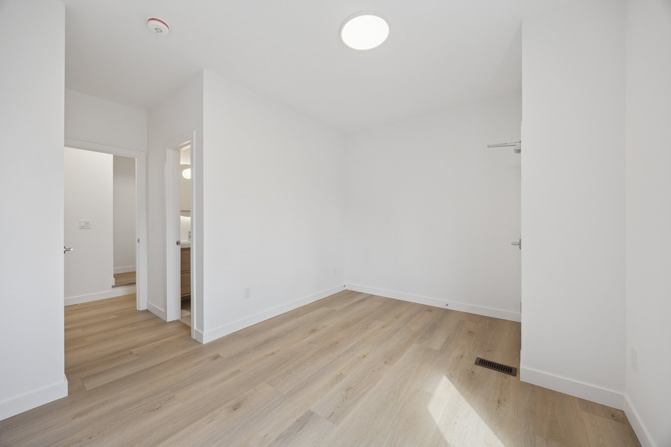 91 Barton Avenue - Photo 15
