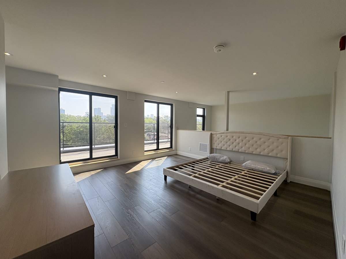 1000 Bathurst Street - Photo 3