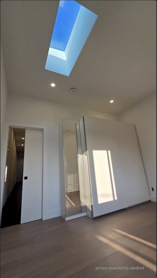 105 Campbell Avenue - Photo 2