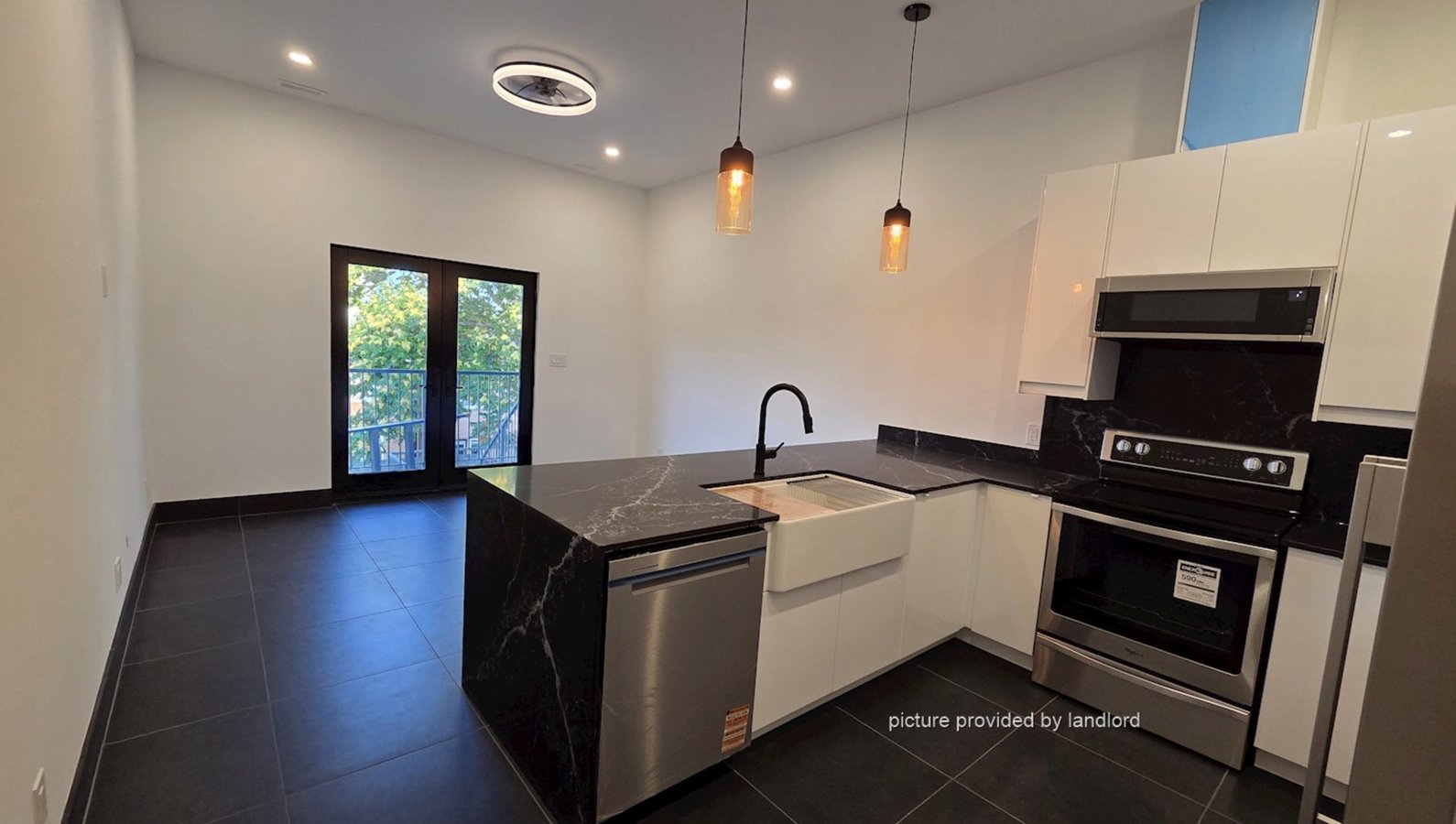 105 Campbell Avenue - Photo 15