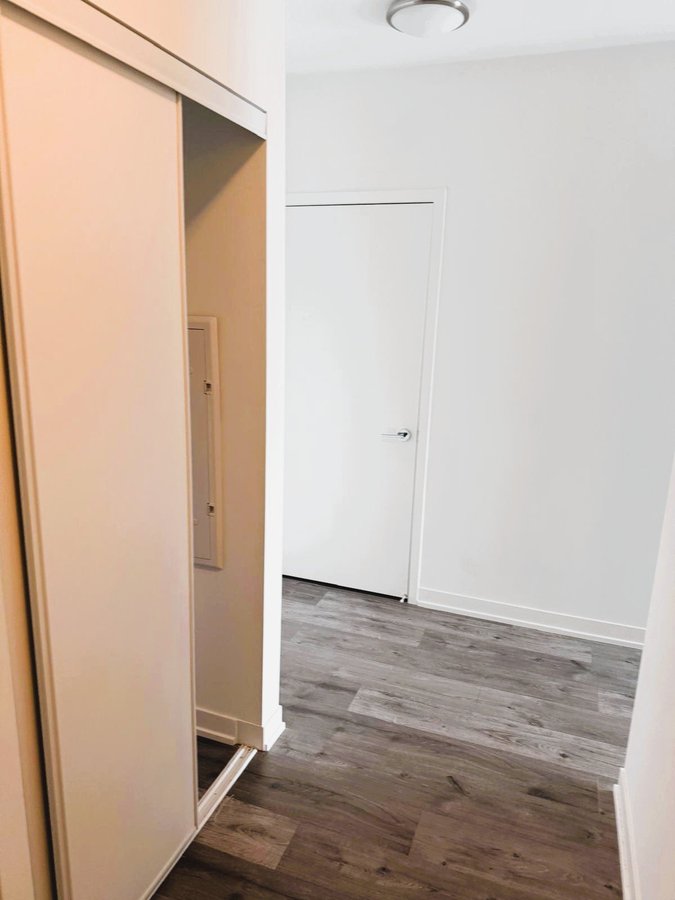 285 Dufferin Street - Photo 6