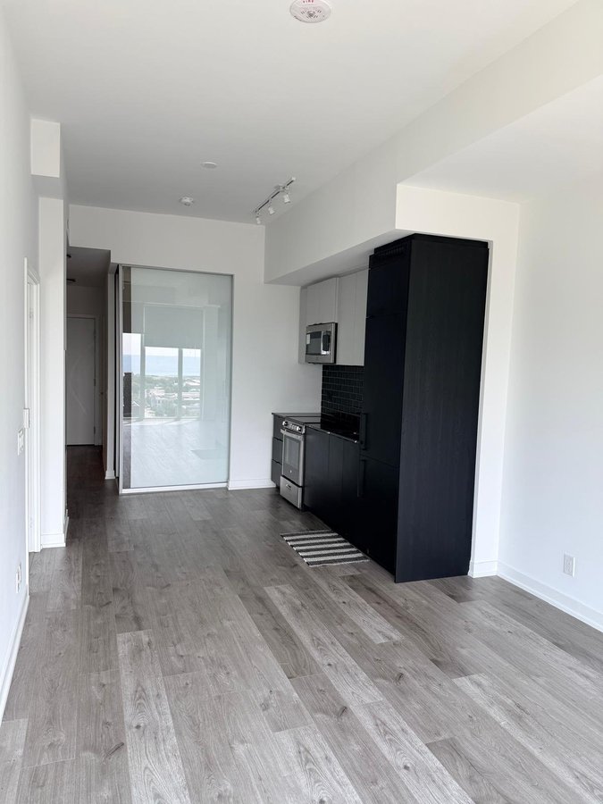 285 Dufferin Street - Photo 22
