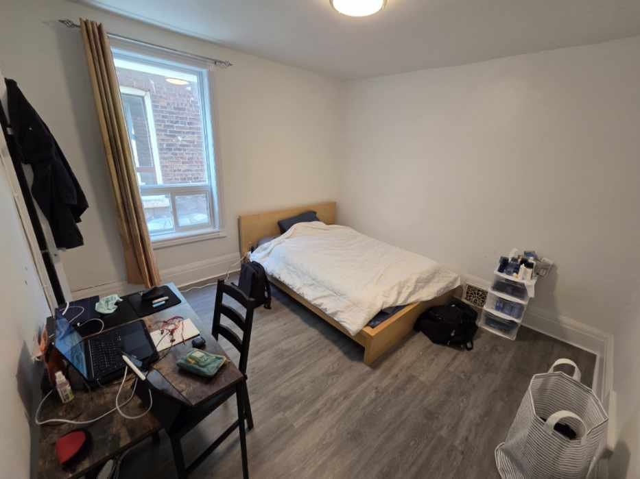 625 Bathurst Street - Photo 1
