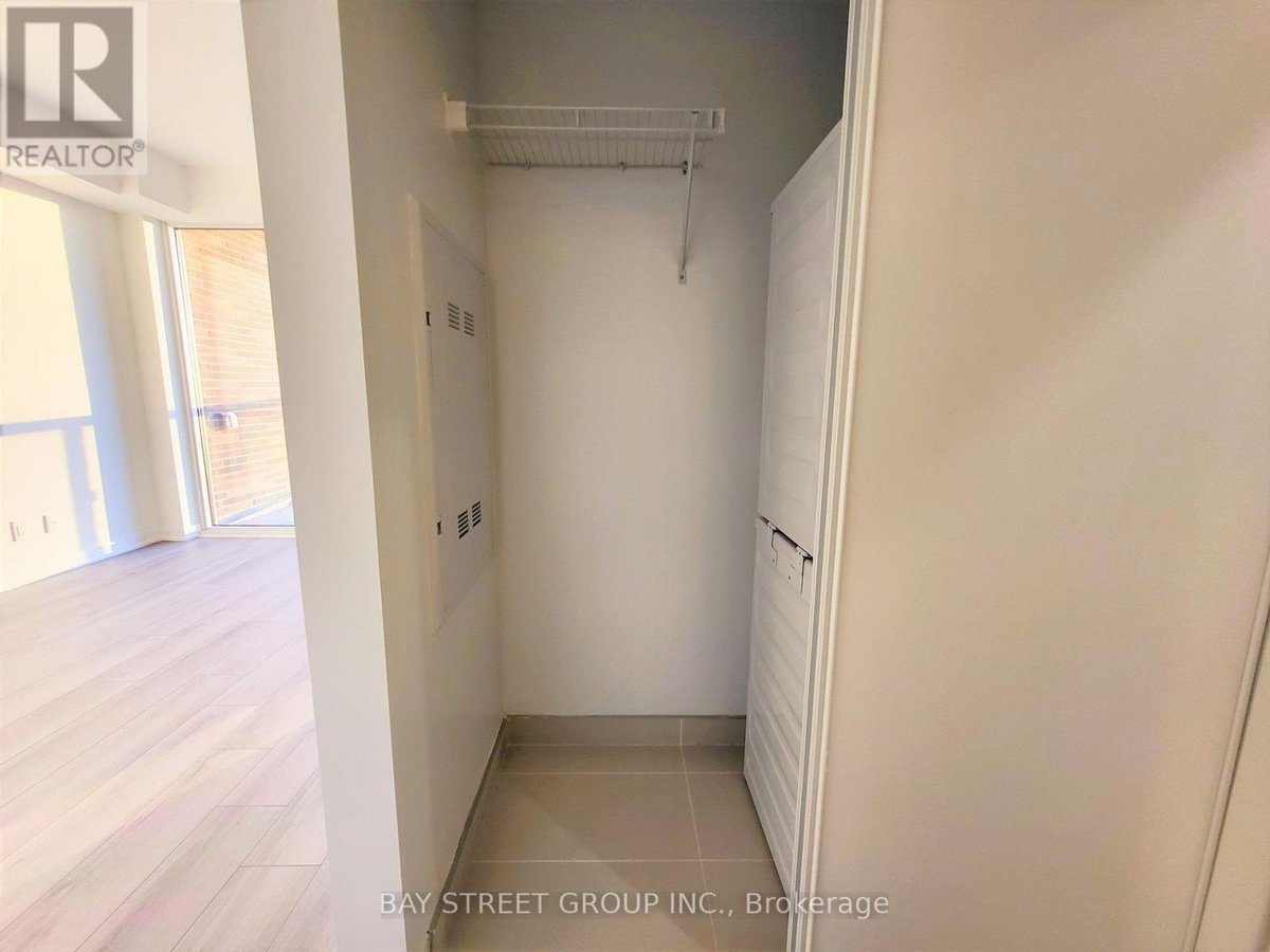 807 - 1787 ST CLAIR AVENUE W - Photo 6