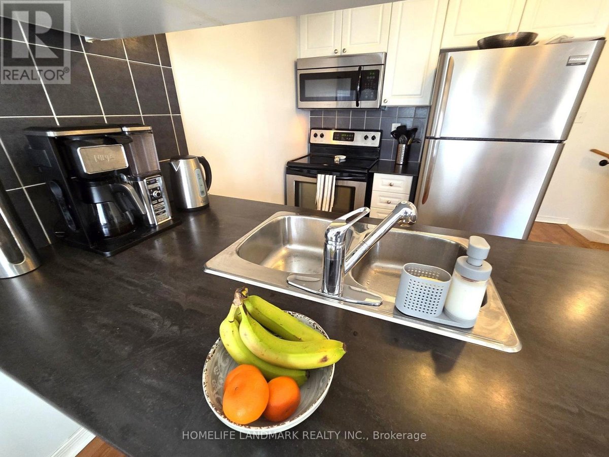 2 - 74 MUNRO STREET - Photo 5