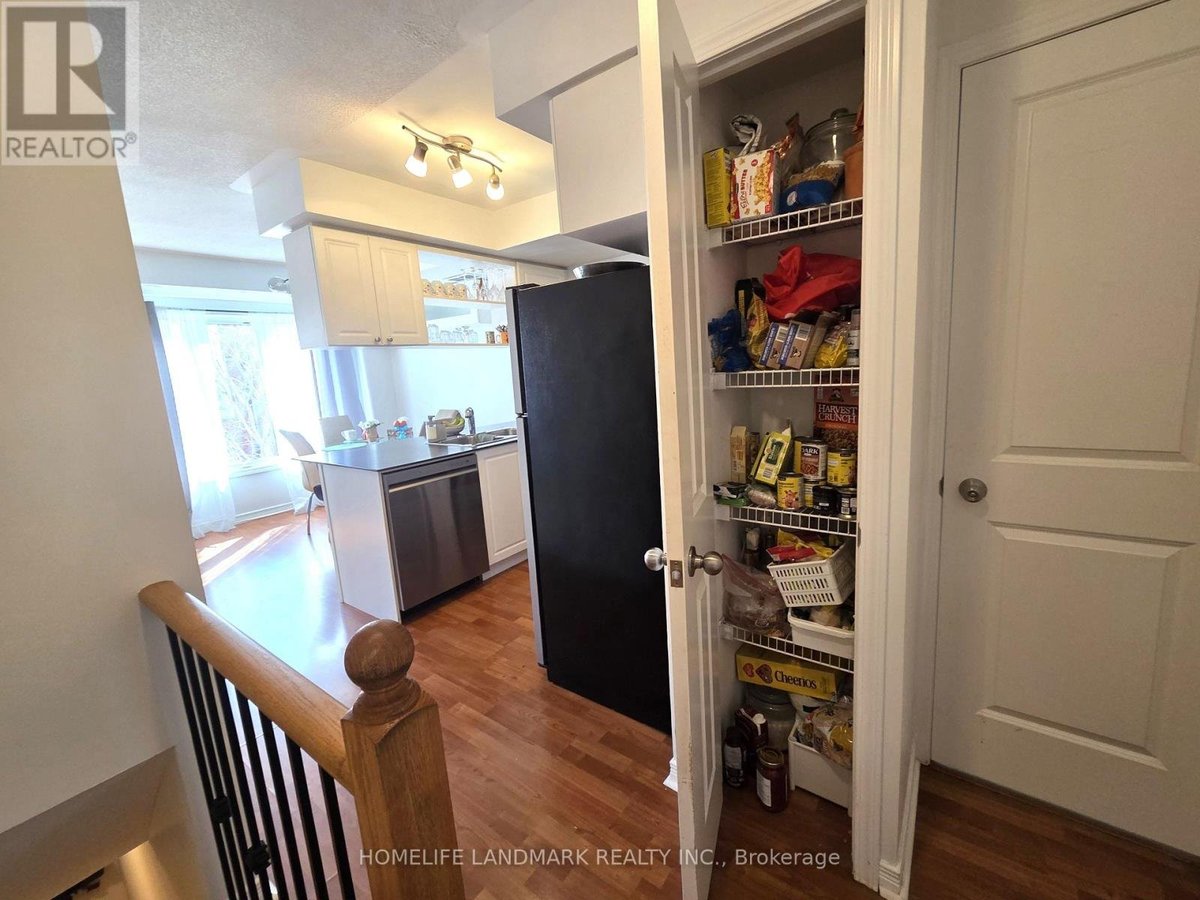 2 - 74 MUNRO STREET - Photo 7
