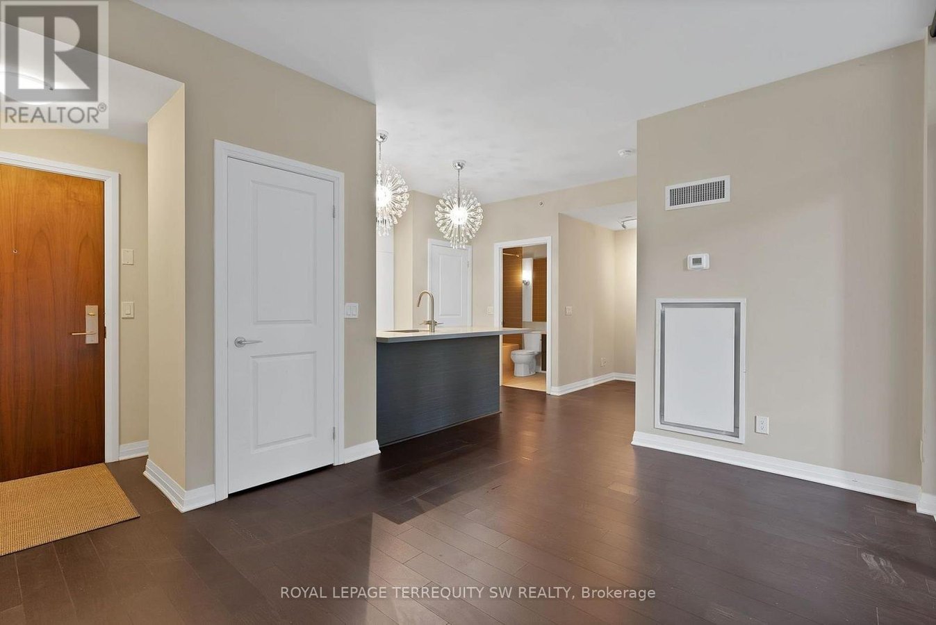 1307 - 8 MERCER STREET - Photo 2