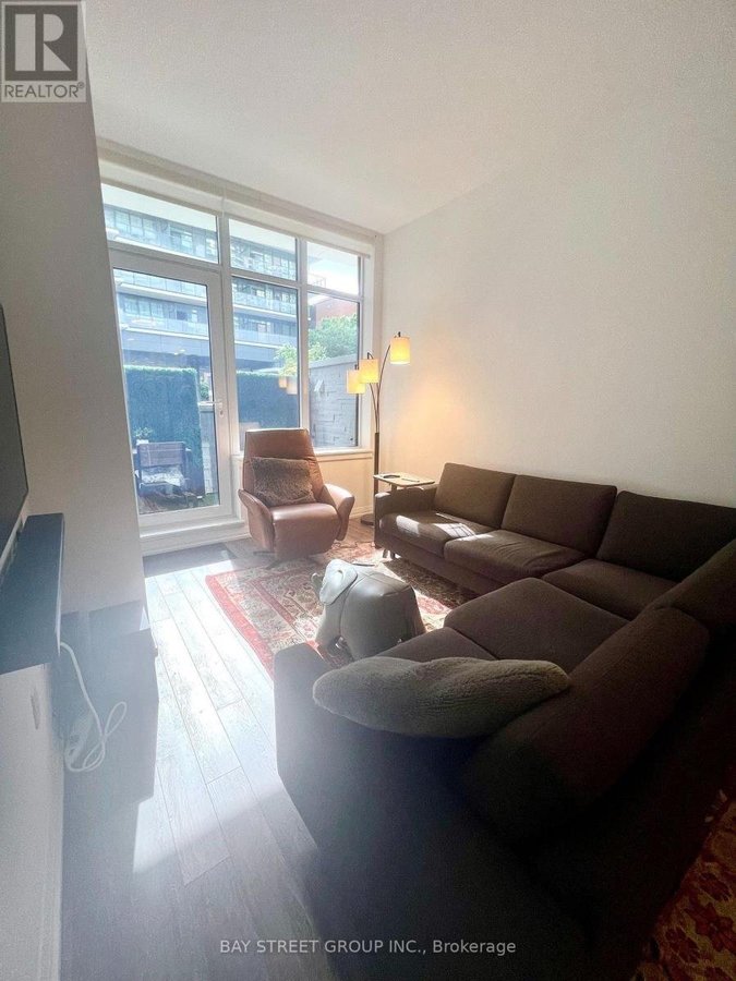 102 - 75 CANTERBURY PLACE - Photo 4