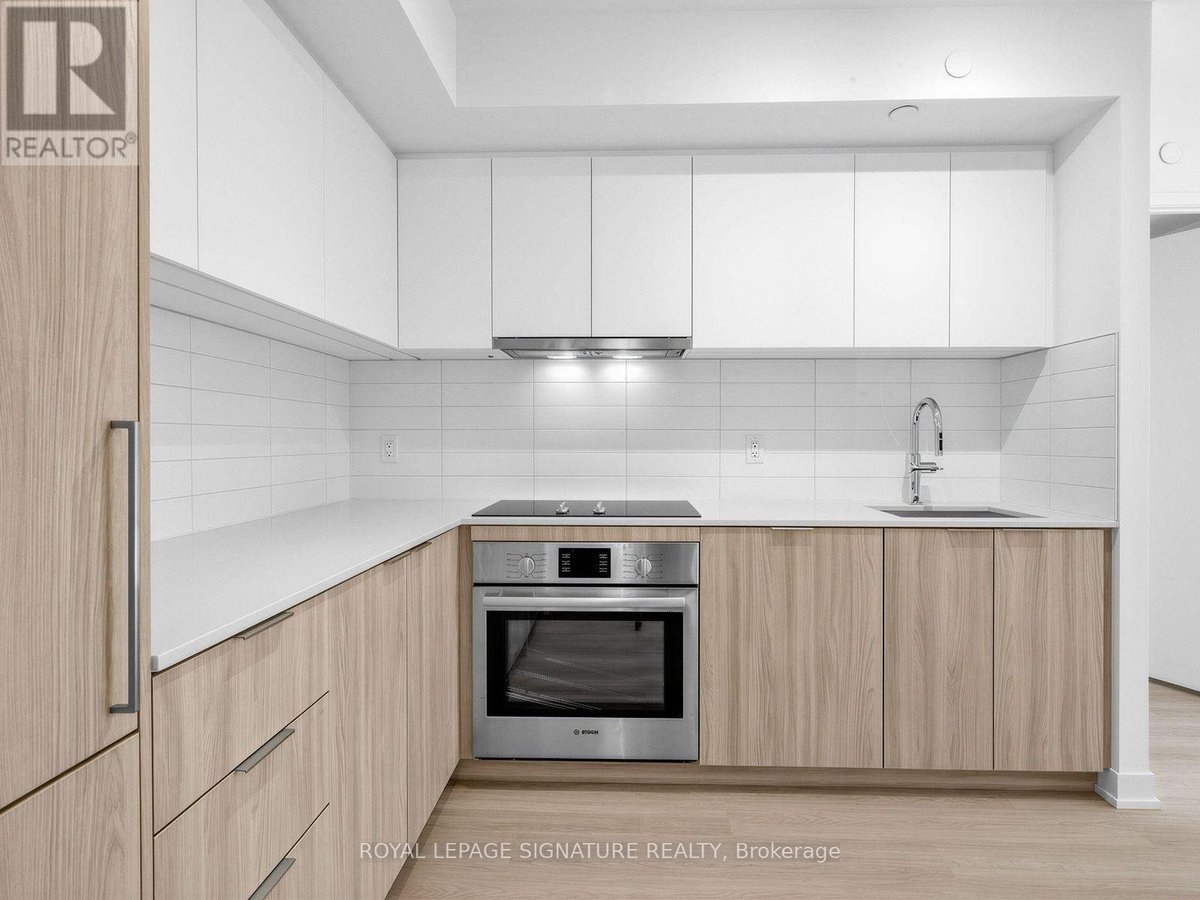 1311 - 15 DAVID SALOMON DRIVE - Photo 6
