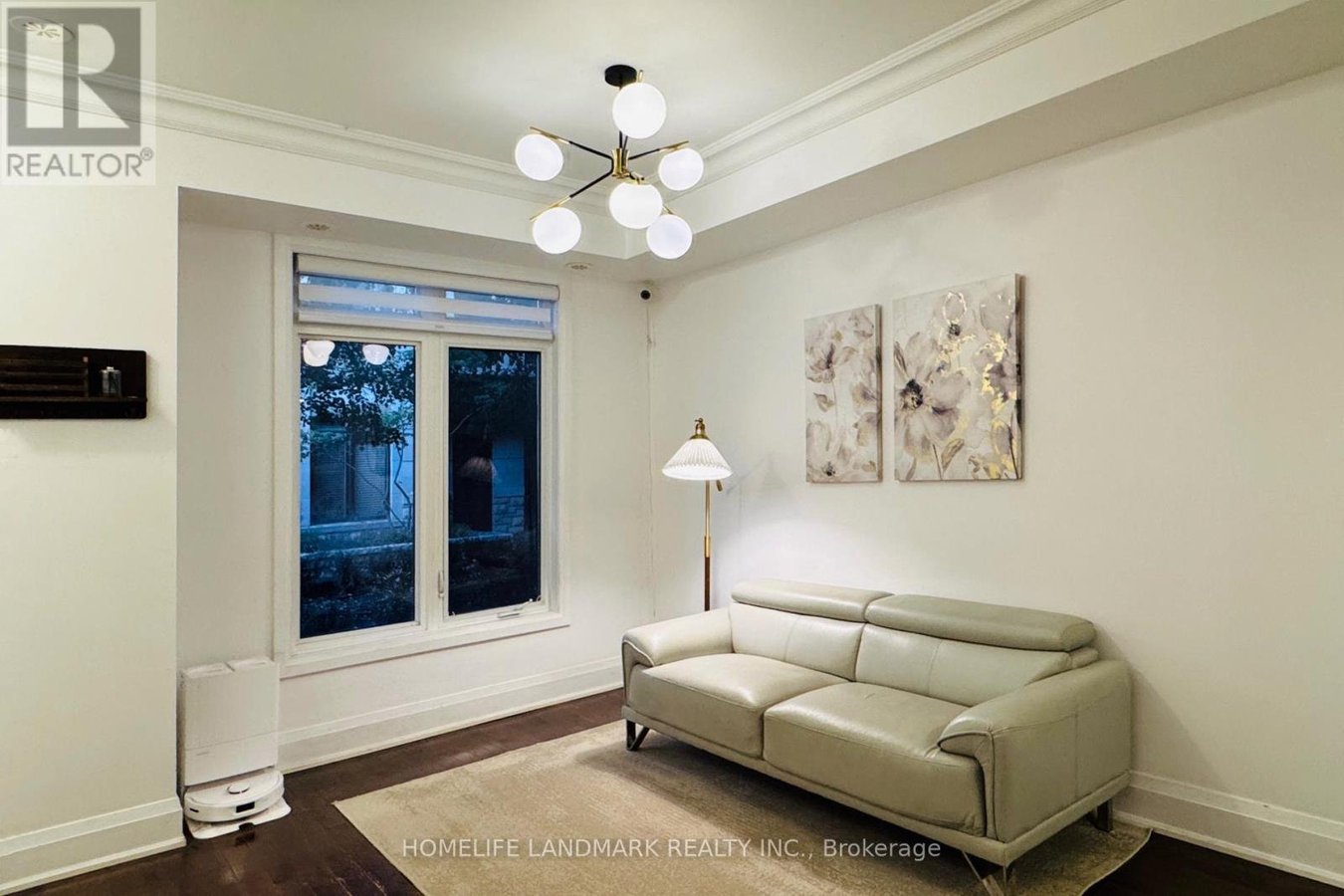 15 - 7 OAKBURN CRESCENT - Photo 1