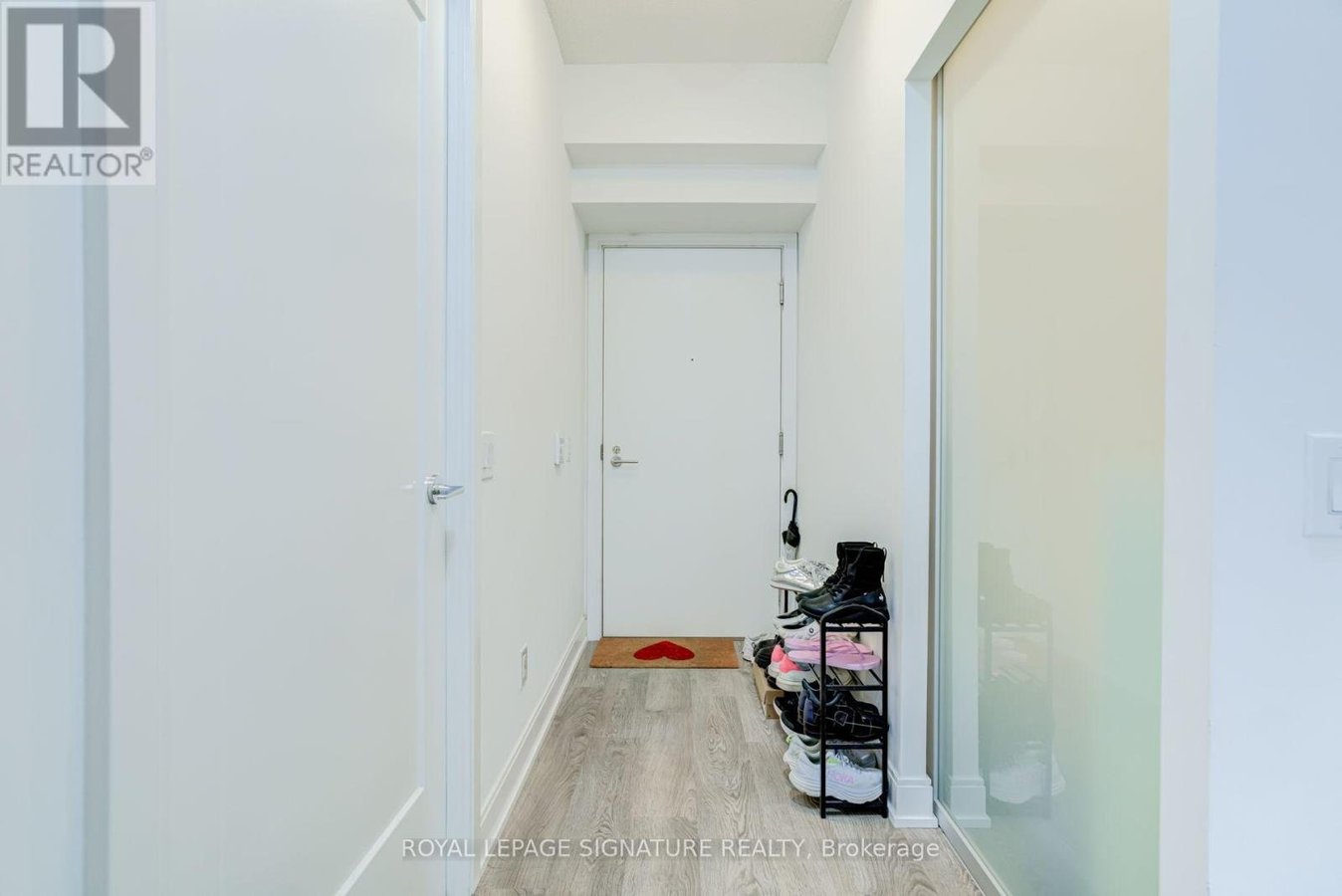 1908 - 70 ANNIE CRAIG DRIVE - Photo 6