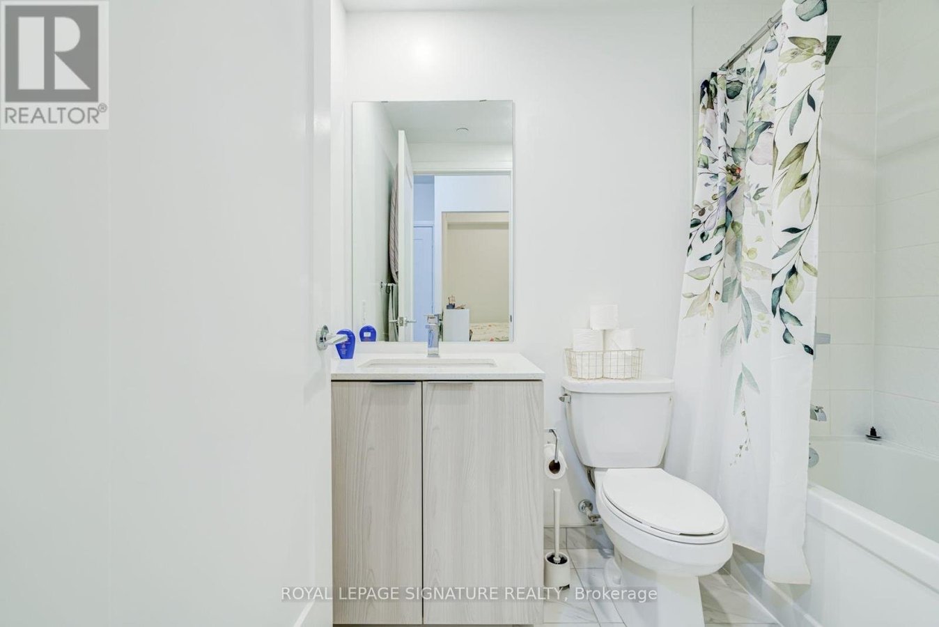 1908 - 70 ANNIE CRAIG DRIVE - Photo 20