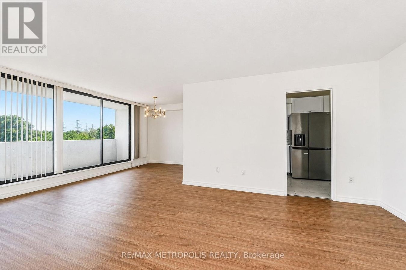 407 - 301 PRUDENTIAL DRIVE - Photo 9