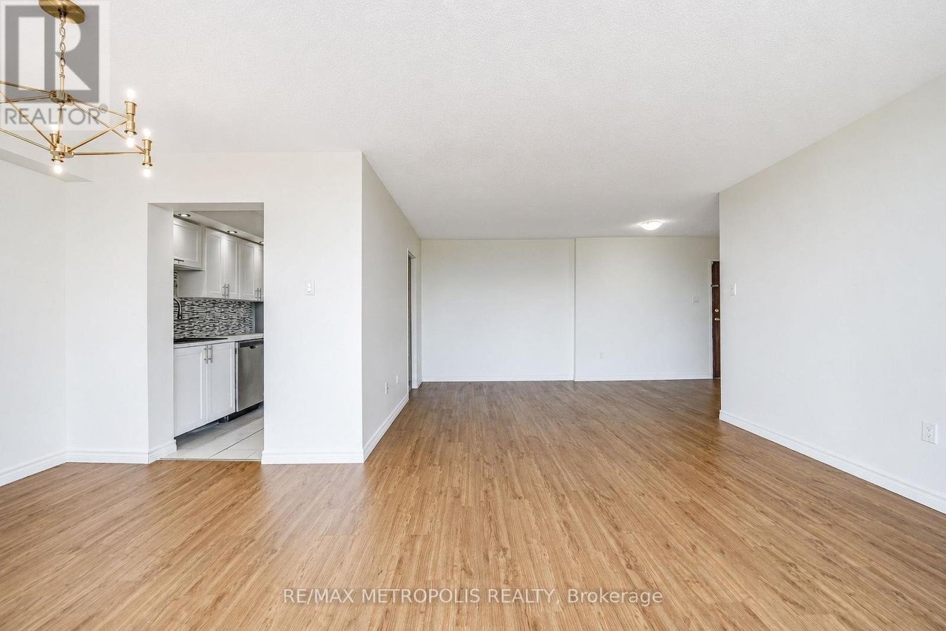 407 - 301 PRUDENTIAL DRIVE - Photo 11