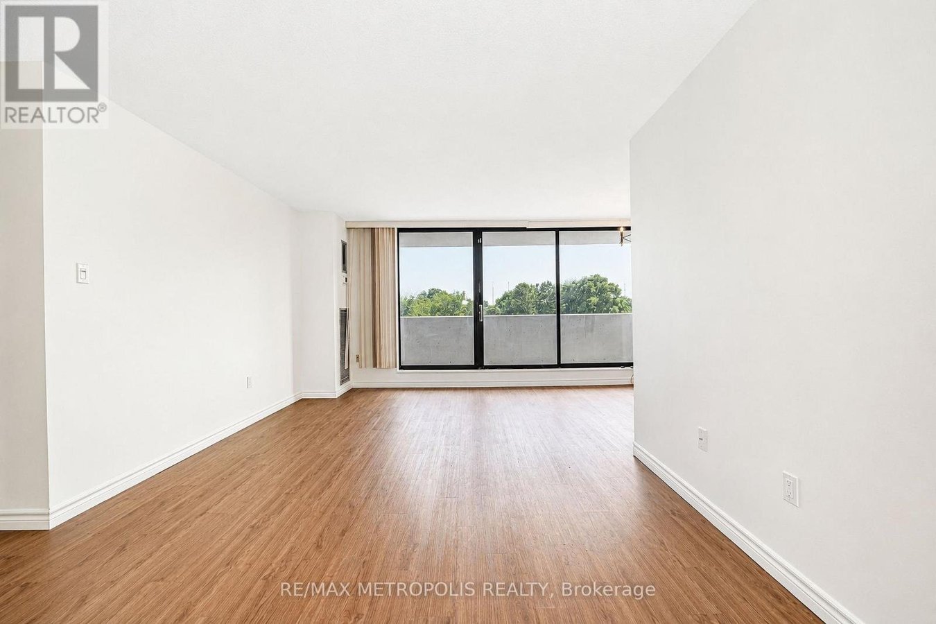 407 - 301 PRUDENTIAL DRIVE - Photo 14