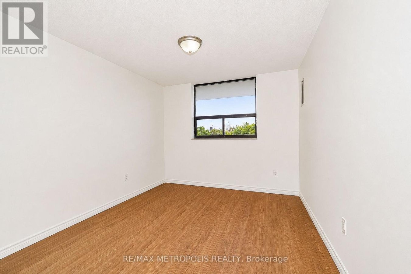 407 - 301 PRUDENTIAL DRIVE - Photo 19