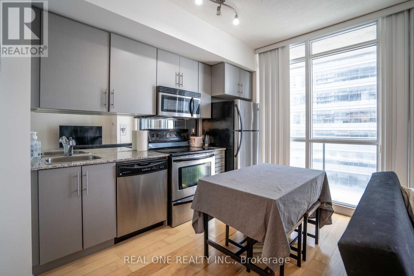 1207 - 65 BREMNER BOULEVARD - Photo 7